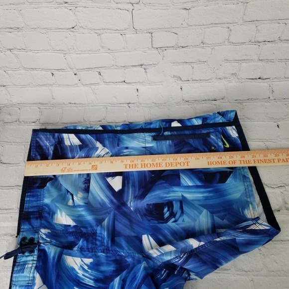 Nike Mens Abstract Blue Volley Swim Trunks XL‎ EUC - Picture 5 of 9